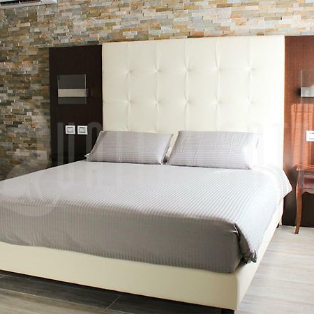 Quattro Gatti Rooms&Suite Verdello Eksteriør bilde